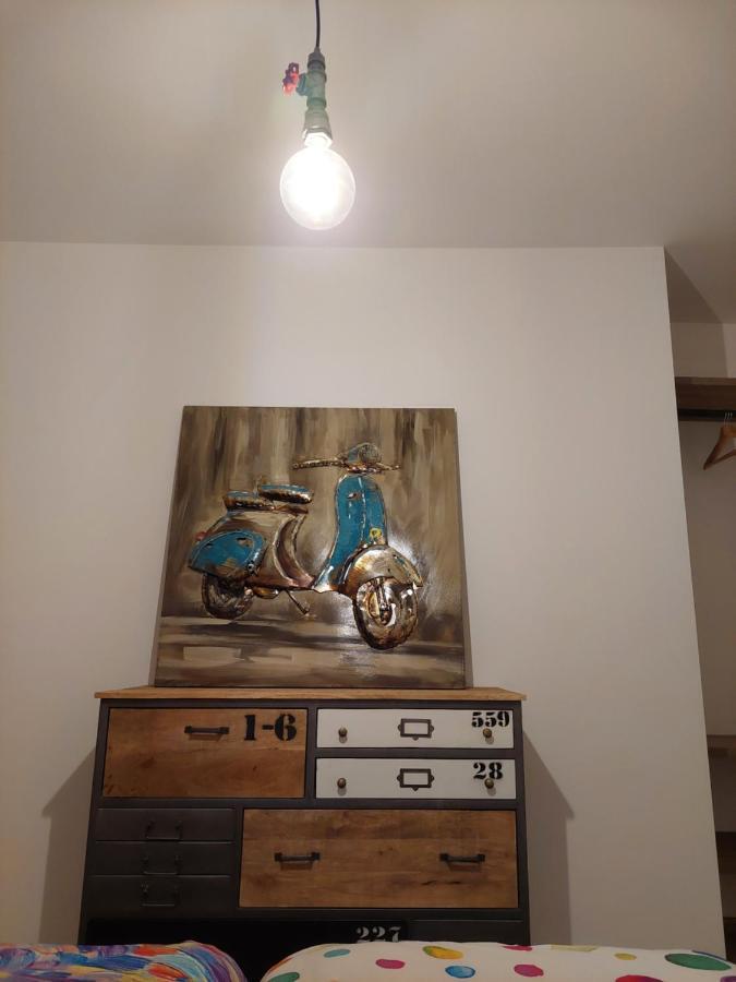 La Bougainville - Luxury Apartment Torbole Sul Garda Kültér fotó