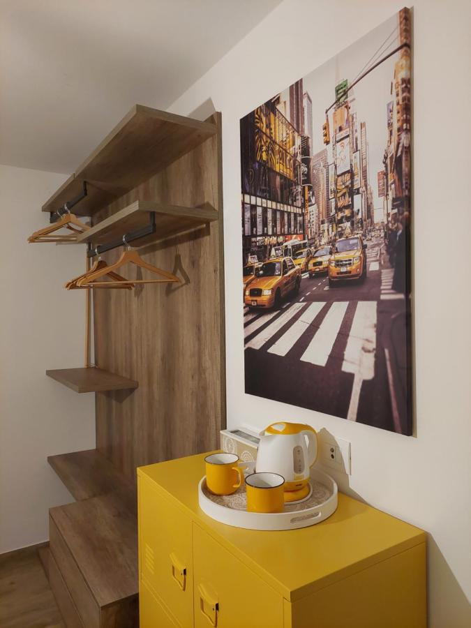 La Bougainville - Luxury Apartment Torbole Sul Garda Kültér fotó